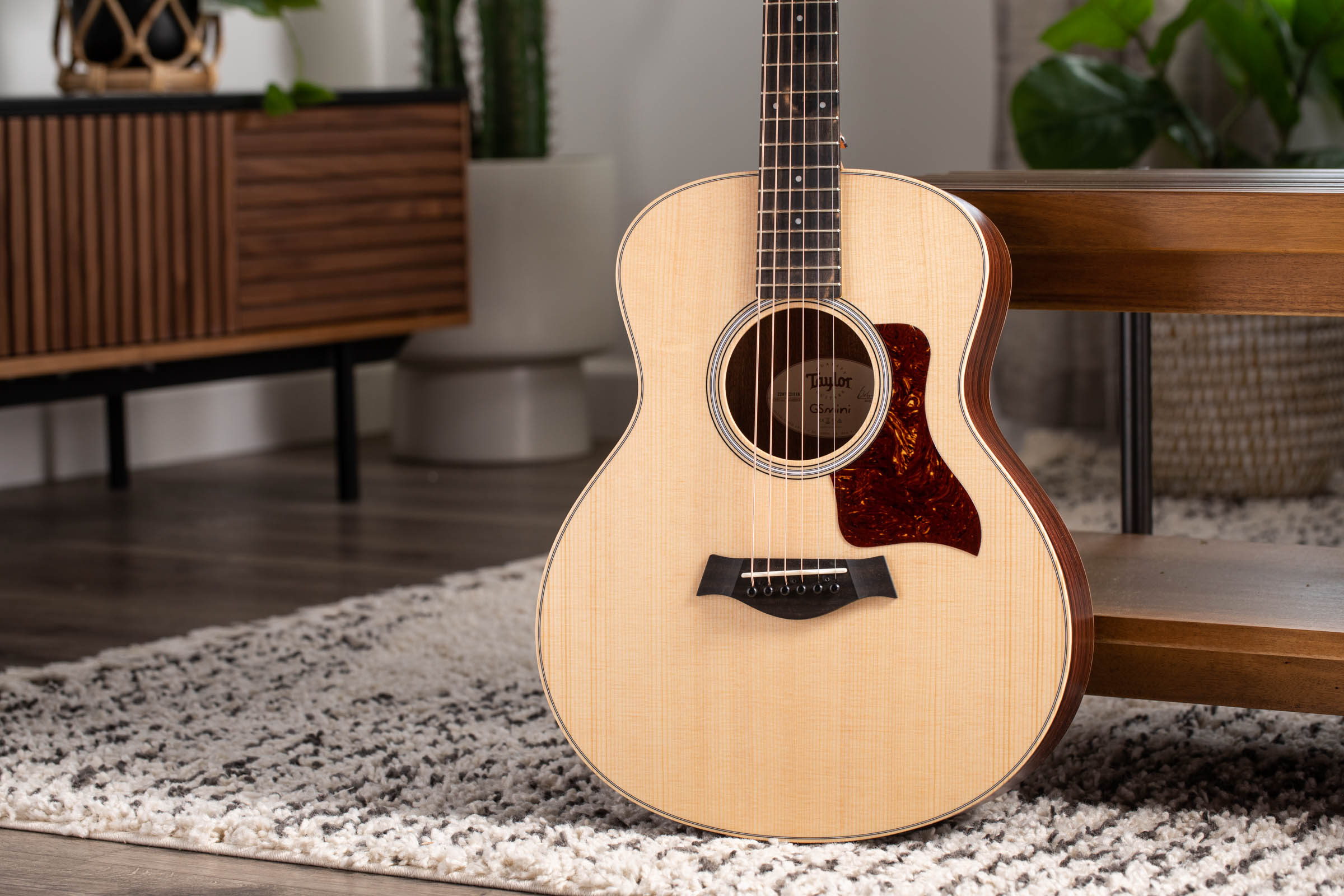 GS Mini-e Rosewood Layered Rosewood Acoustic-Electric Guitar | Taylor  Guitars