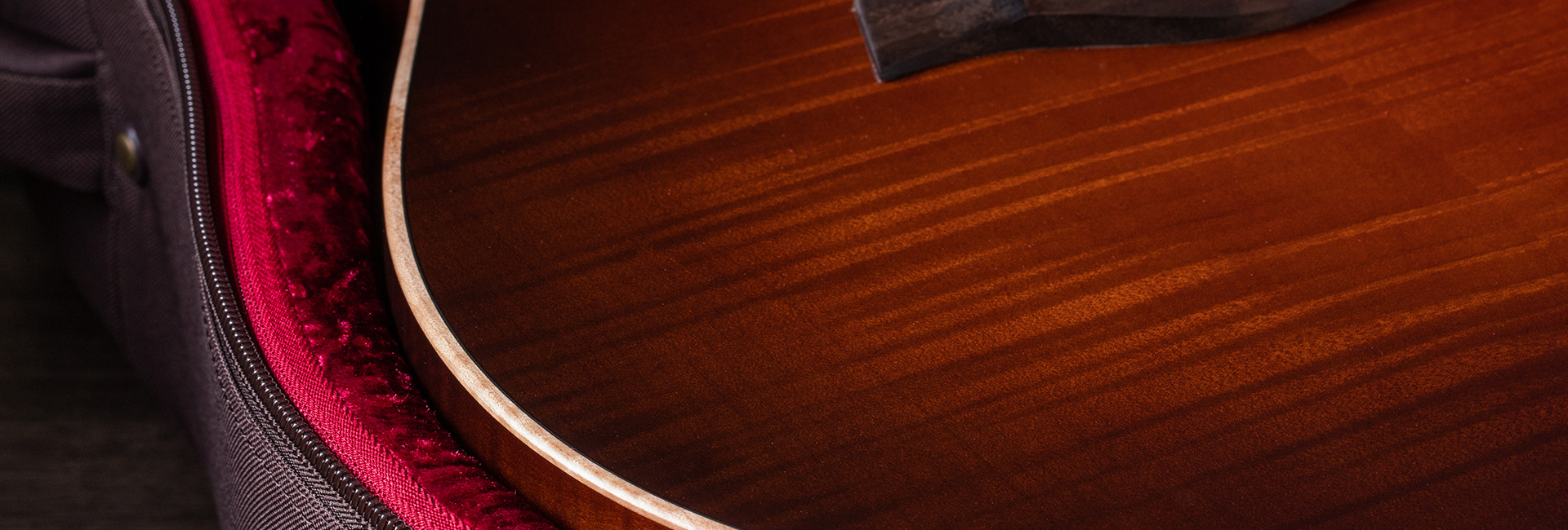 taylor-features-top-woods-maple-flametop