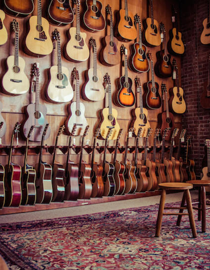 Music clearance emporium guitars