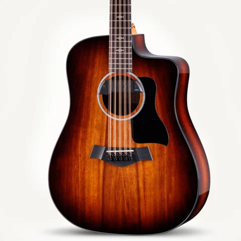 260ce-K DLX Bajo Quinto