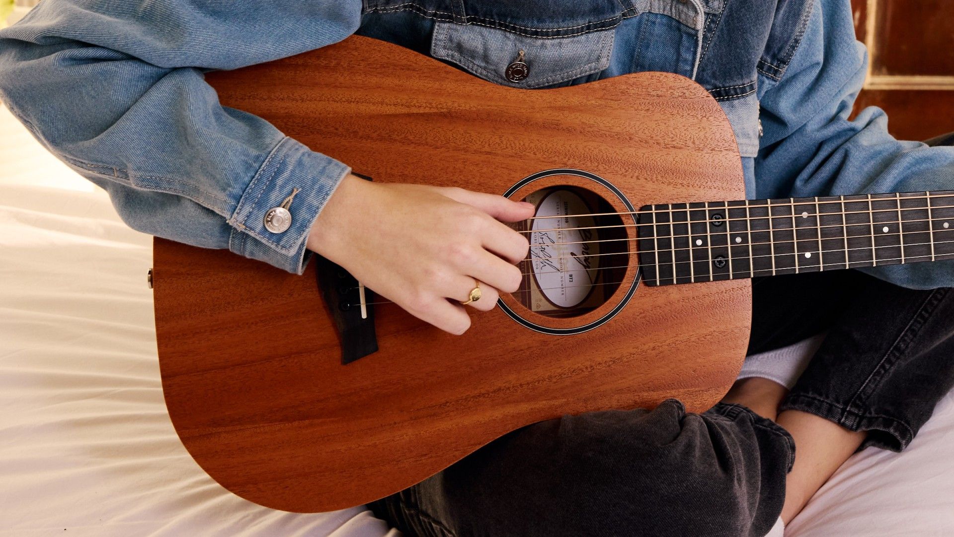 入園入学祝い kttion様専用Baby Layered Acoustic Taylor Guitar Mahogany 