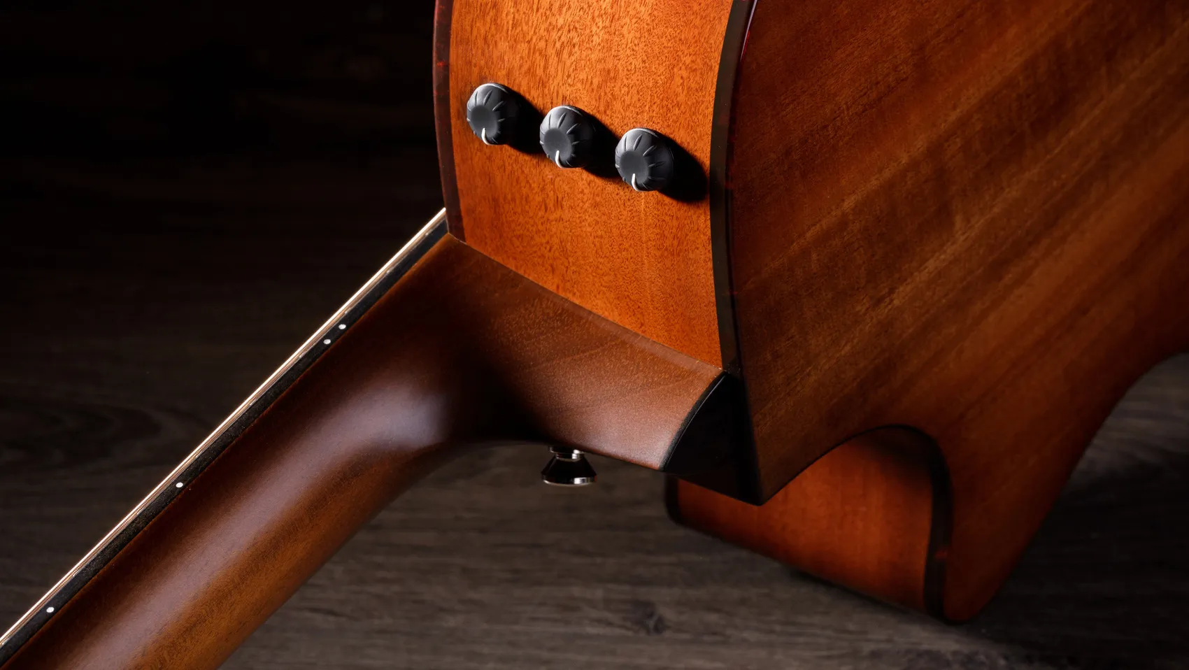 512ce Red Ironbark Acoustic-Electric Guitar | Taylor Guitars