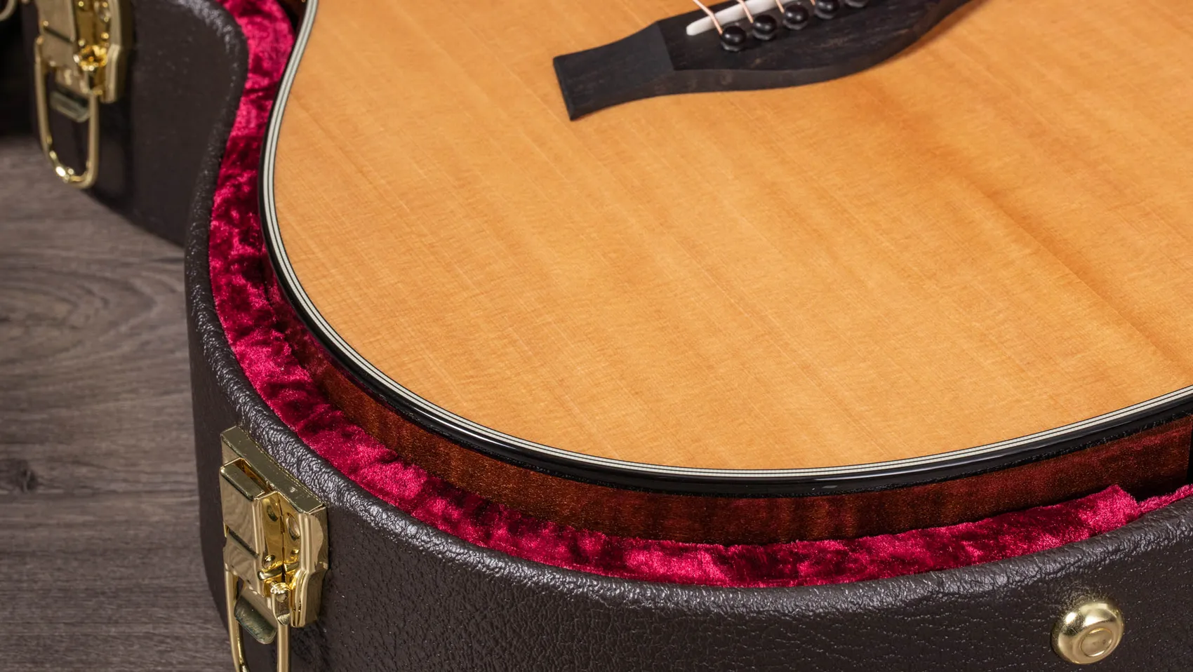 612ce Maple Acoustic-Electric Guitar | Taylor Guitars