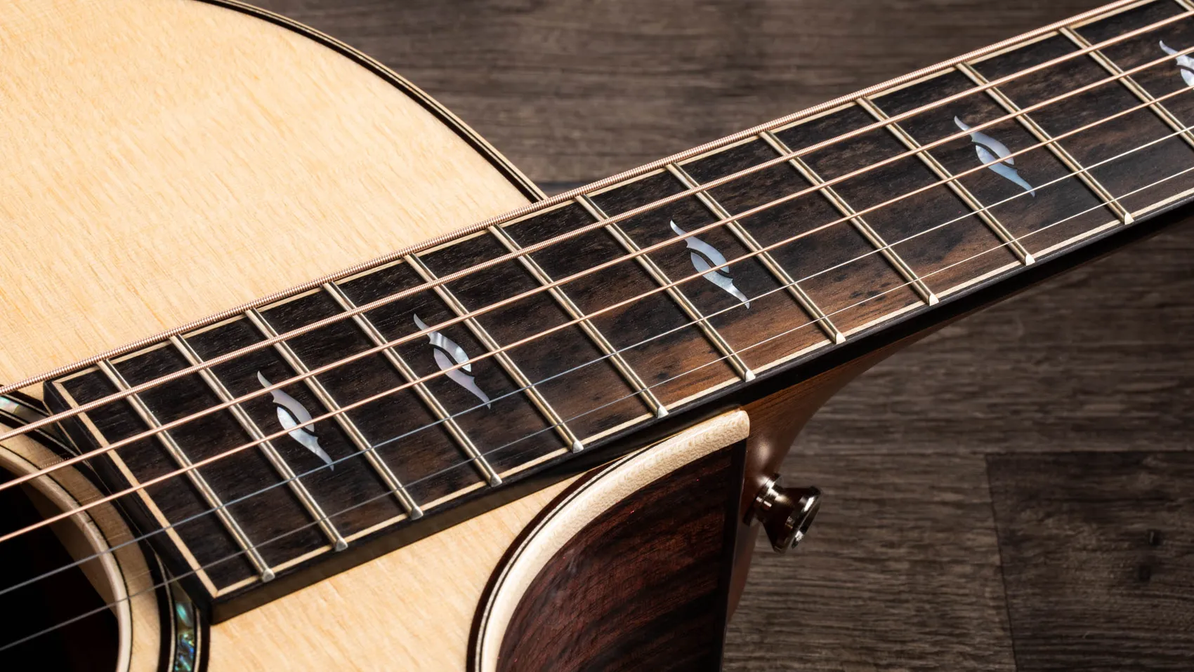 812ce 12-Fret Indian Rosewood Acoustic-Electric Guitar | Taylor