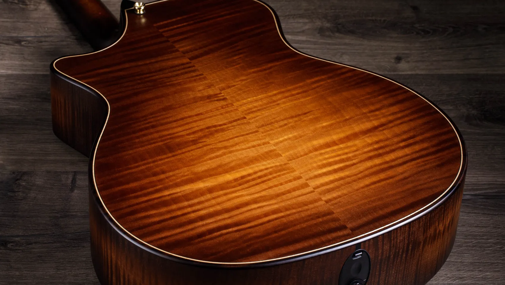 【限定モデル】Taylor 614CE V-Class Quilt Maple Builder's Edition 614ce Maple Acoustic-Electric Guitar | Taylor