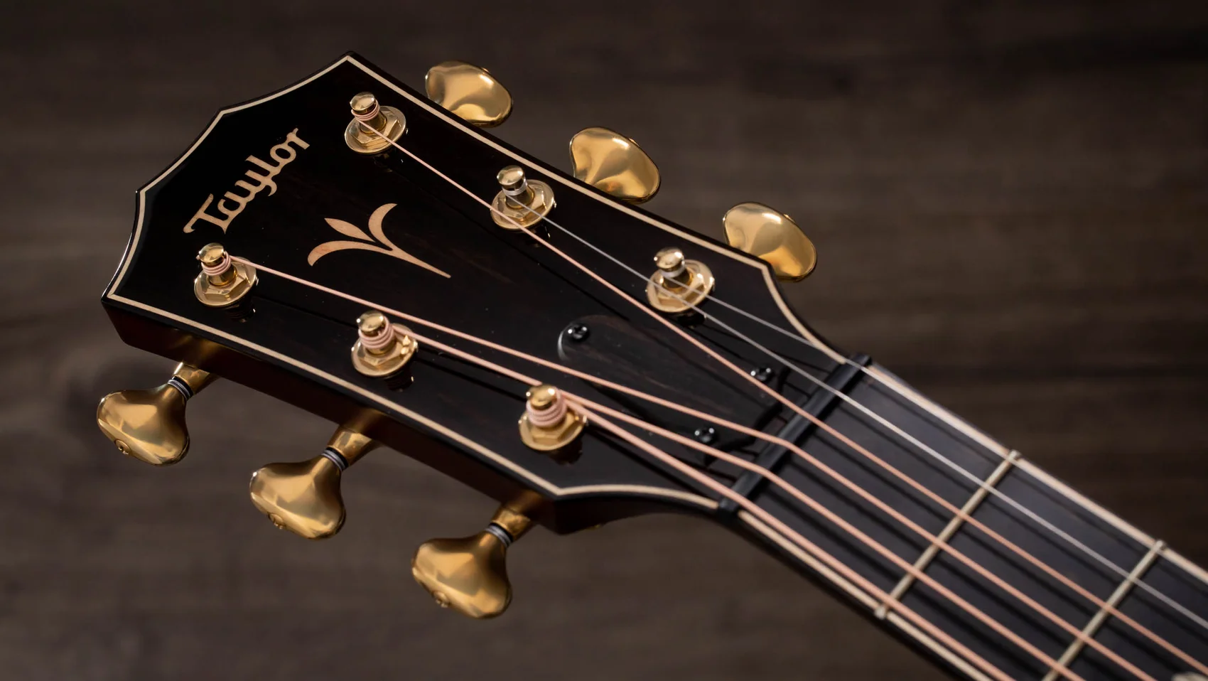 Taylor　K22ce Taylor K22ce V-Class Acoustic-electric Guitar - Shaded Edgeburst