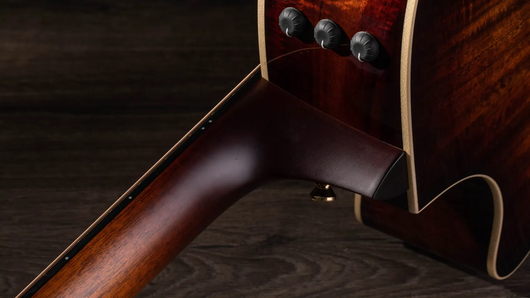 K24ce Hawaiian Koa Acoustic-Electric Guitar | Taylor Guitars