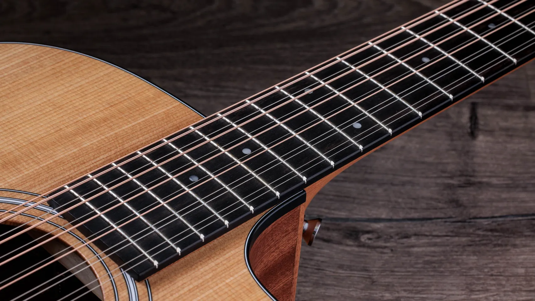 150ce Layered Sapele Acoustic-Electric Guitar | Taylor Guitars