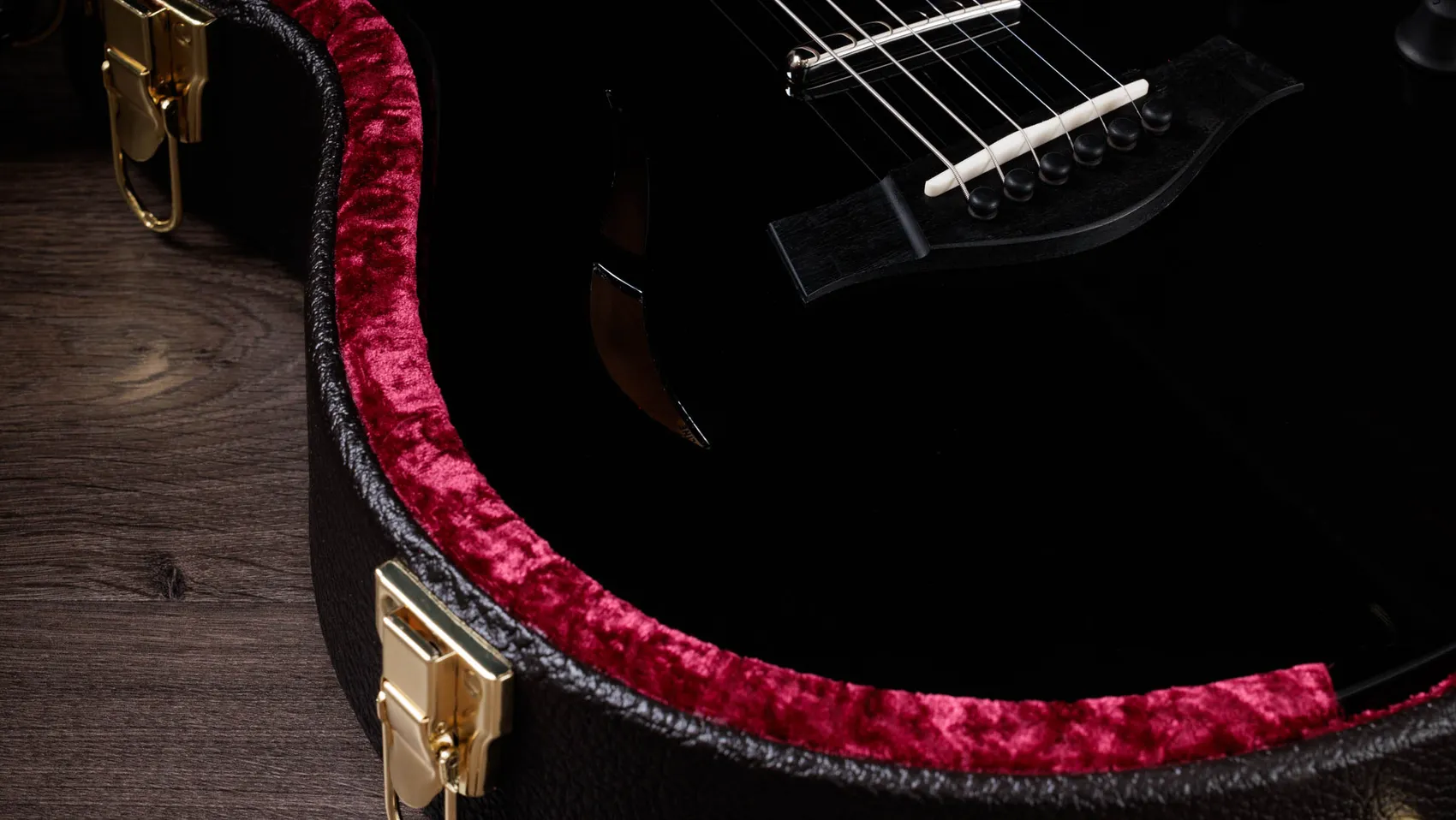 T5z Pro, Black Shamel Ash Acoustic Guitar | Taylor Guitars