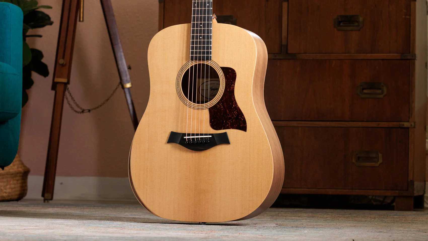 Taylor エレアコ　Academy 10e Taylor Academy 10e Limited-Edition Dreadnought Acoustic-Electric