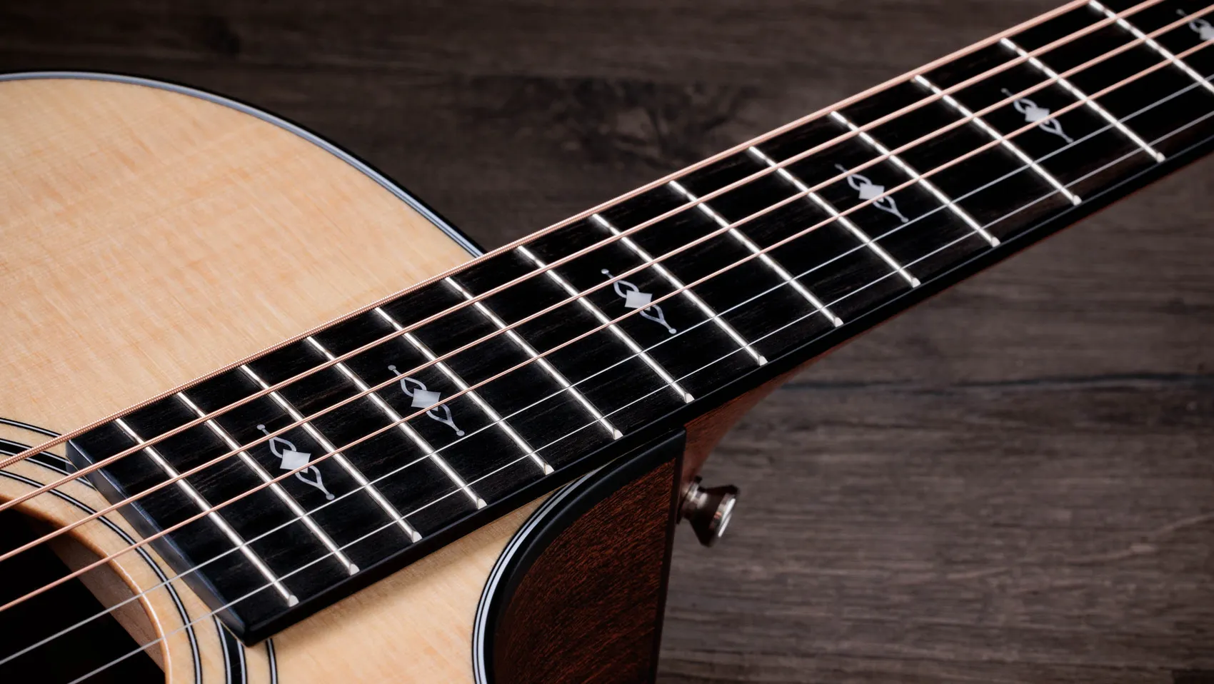 312ce 12-Fret Sapele Acoustic-Electric Guitar | Taylor Guitars