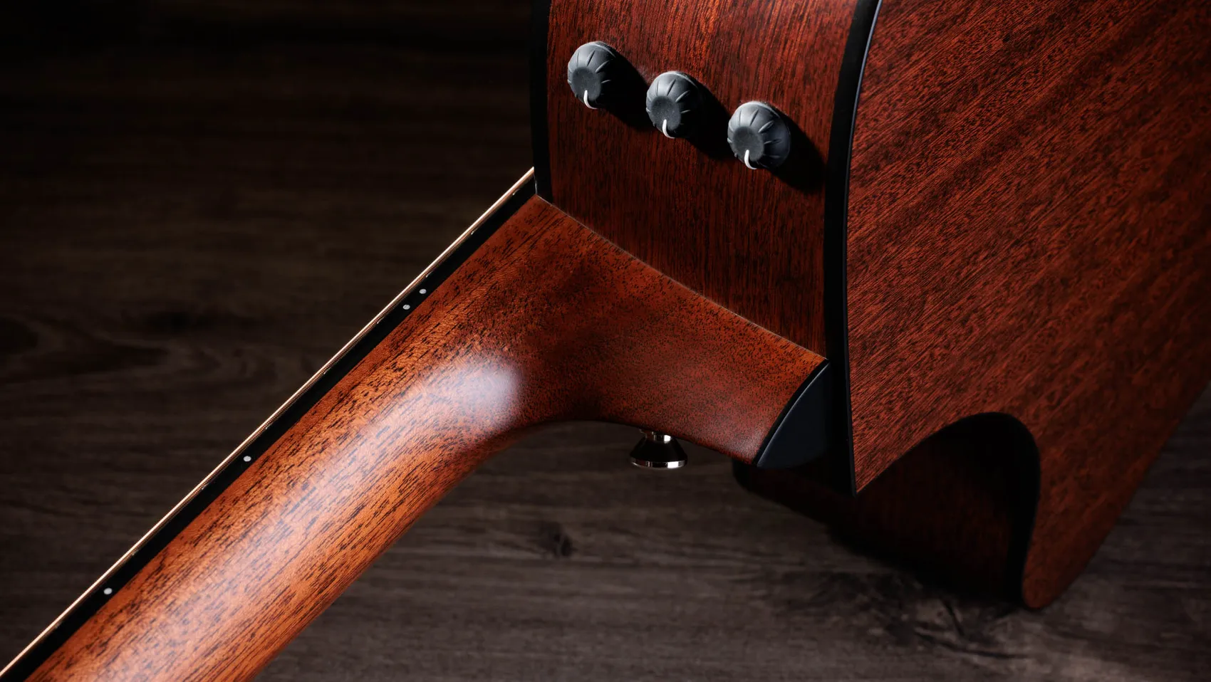 312ce Sapele Acoustic-Electric Guitar | Taylor Guitars