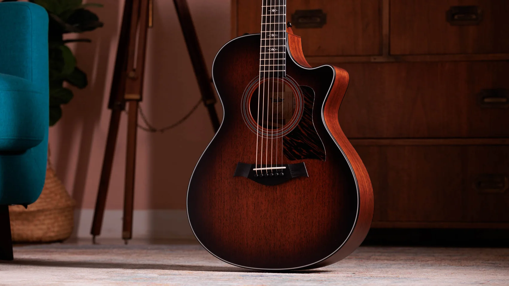 322ce Tropical Mahogany Acoustic-Electric Guitar | Taylor Guitars