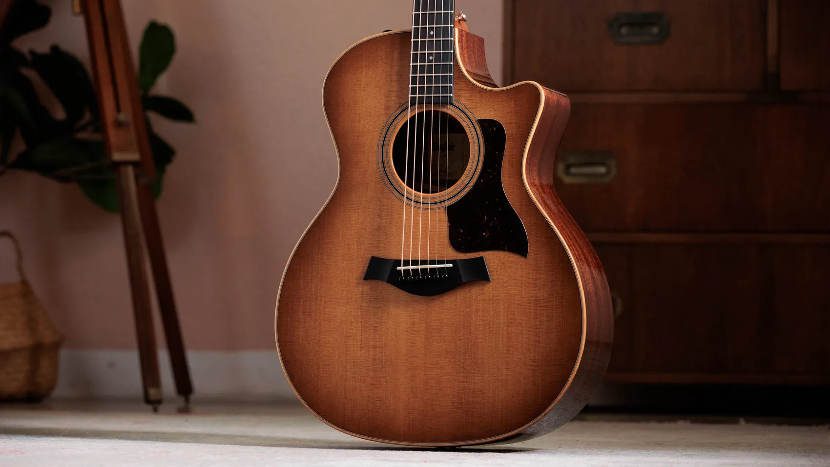 314ce Studio SEB Sapele Acoustic-Electric Guitar | Taylor Guitars