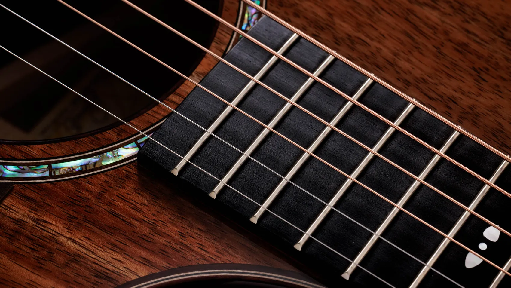 【新品同様】Taylor 722ce V-Class Taylor 722ce Hawaiian Koa Top V-Class Expression System 2 Electro