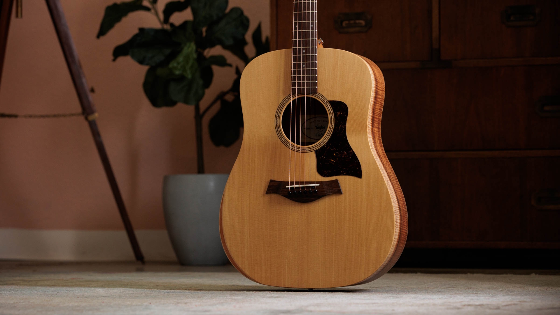 Taylor Academy 10e Dreadnought Acoustic-Electric Guitar
