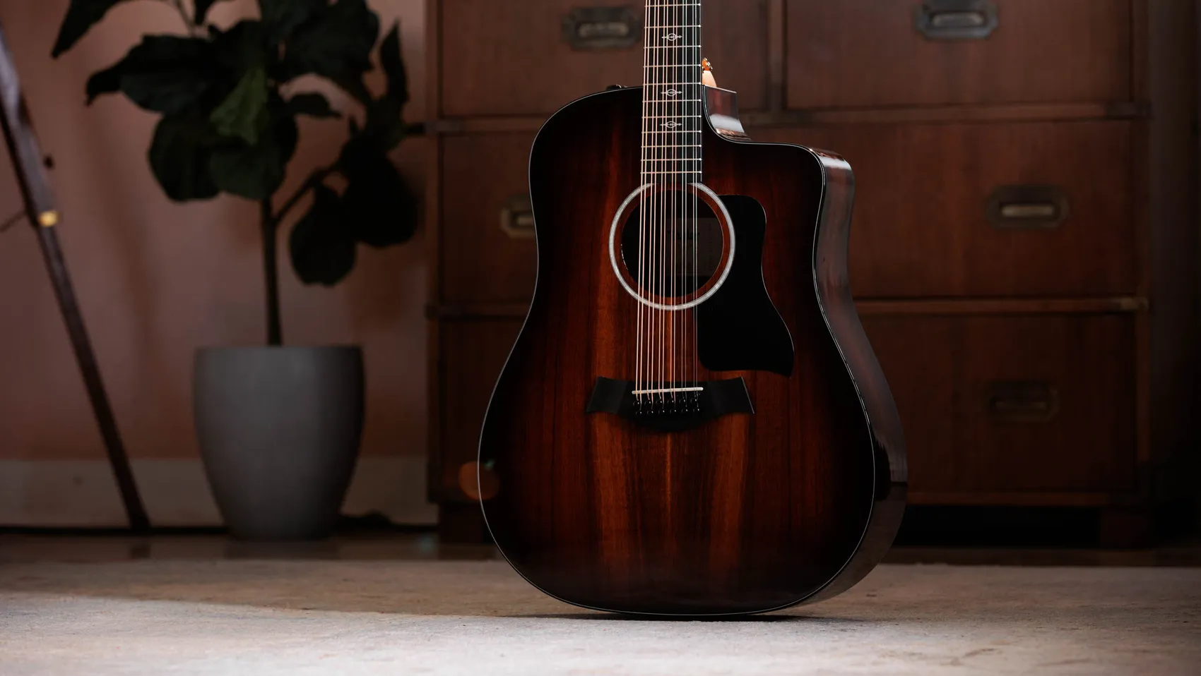 260ce-K DLX Doce Doble Hawaiian Koa Acoustic-Electric Guitar