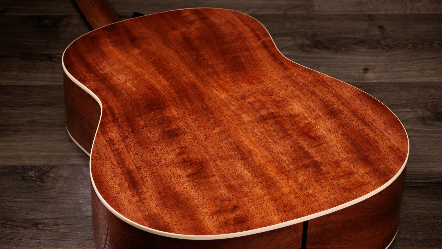 Gold Label 517e Tropical Mahogany Acoustic-Electric Guitar