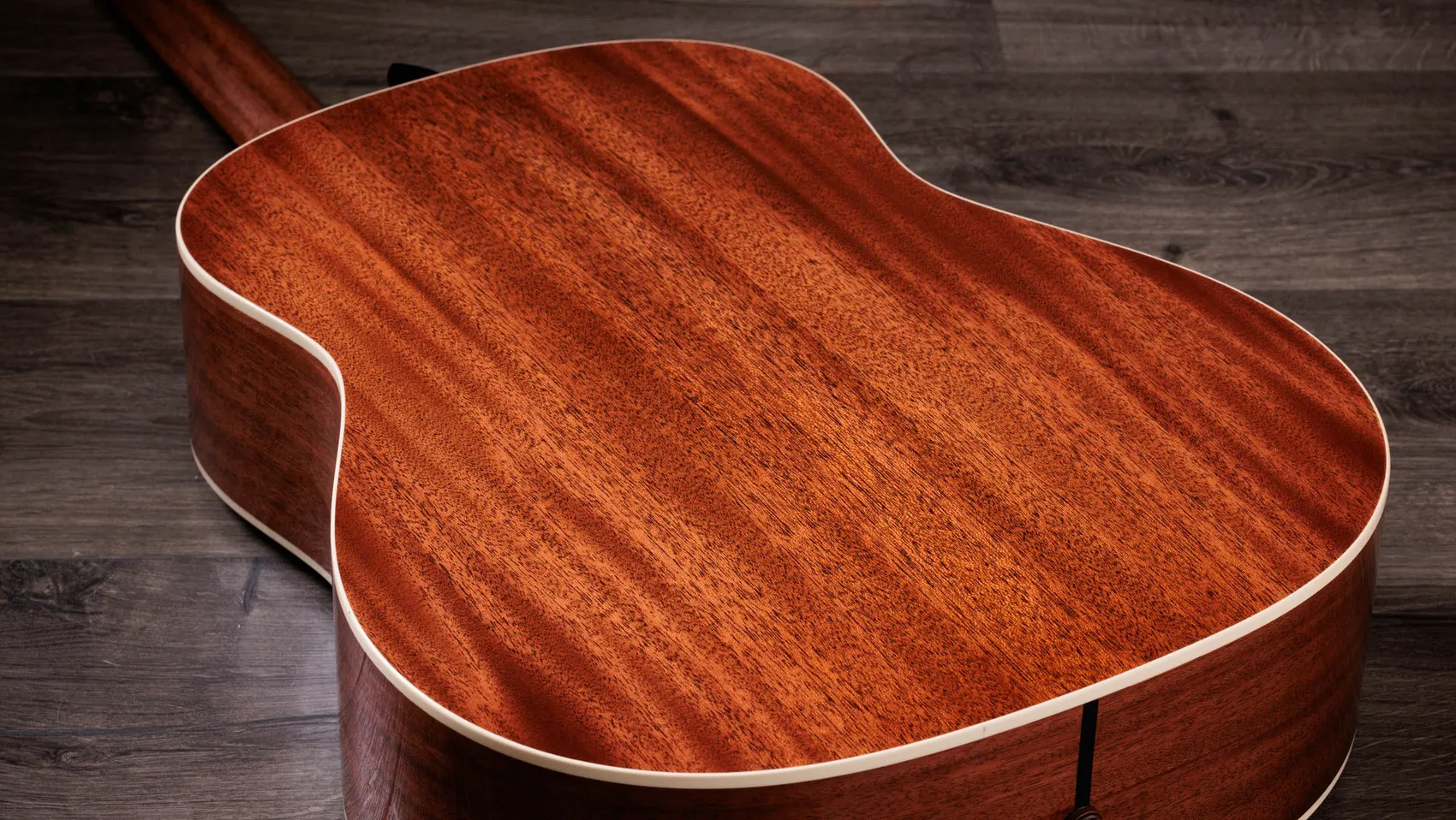 Gold Label 517e SB Mahogany Acoustic-Electric Guitar | Taylor Guitars