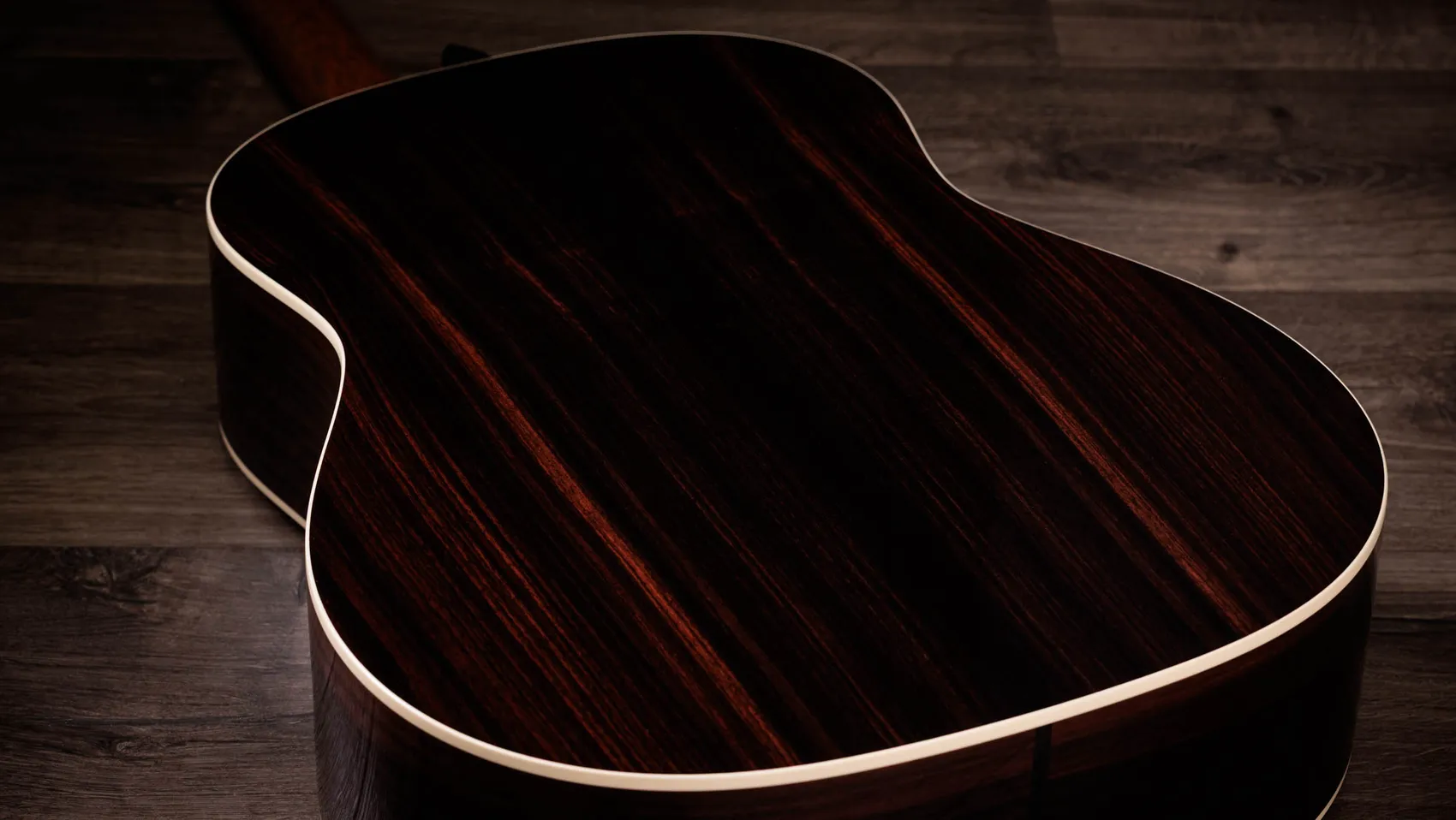 Gold Label 717e Blacktop Indian Rosewood Acoustic-Electric Guitar