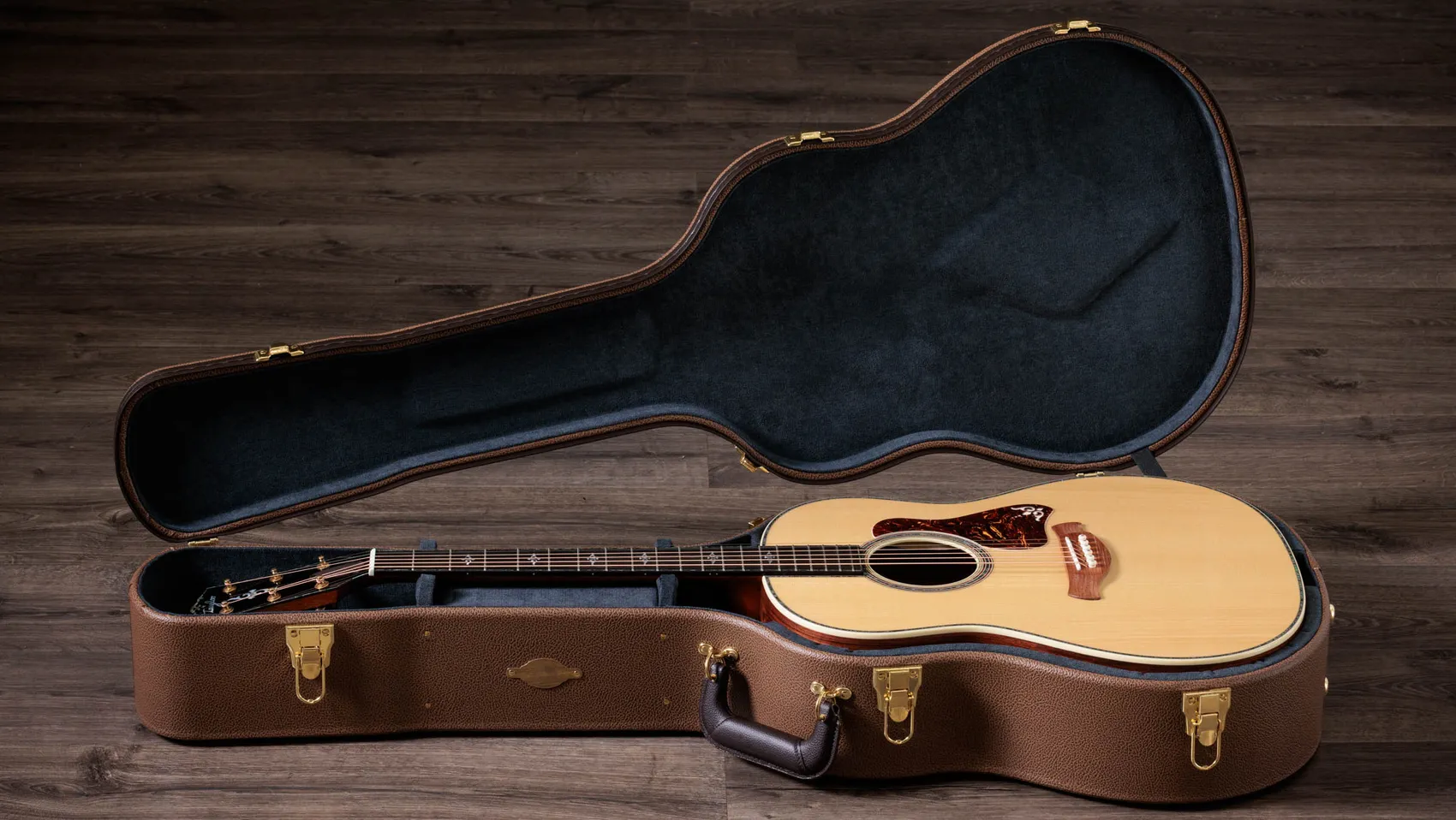 Gold Label 917e Honduran Rosewood Acoustic-Electric Guitar