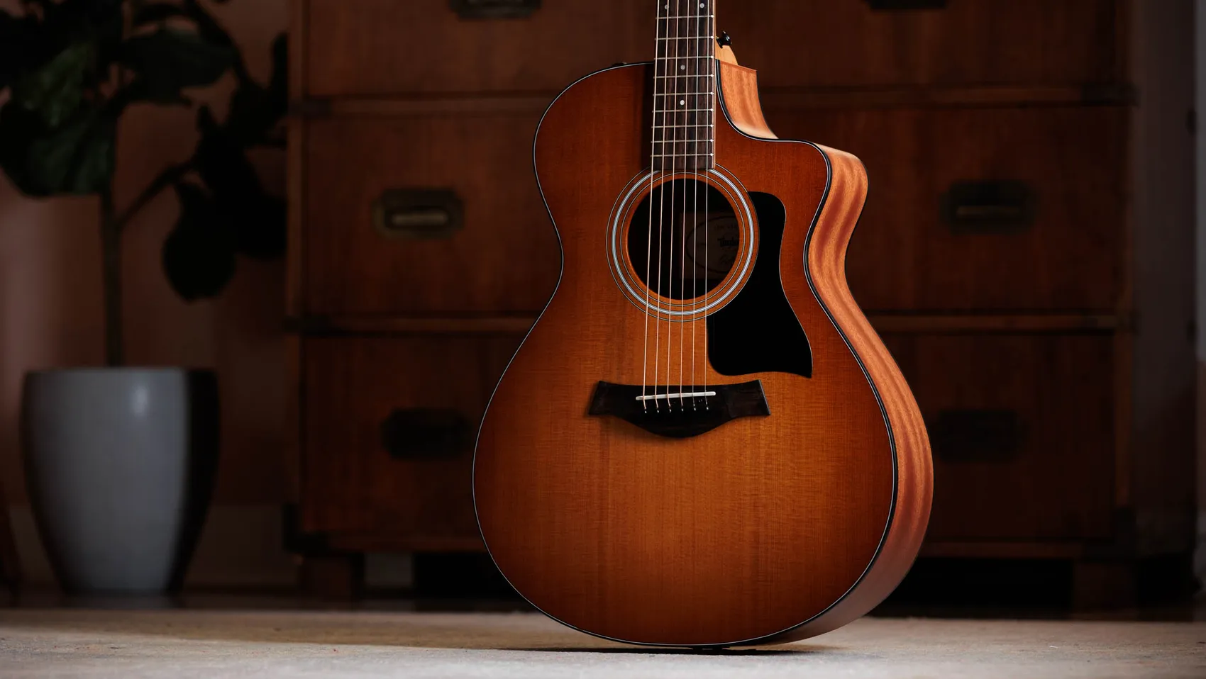 112ce Special Edition Honeyburst Layered Sapele Acoustic-Electric