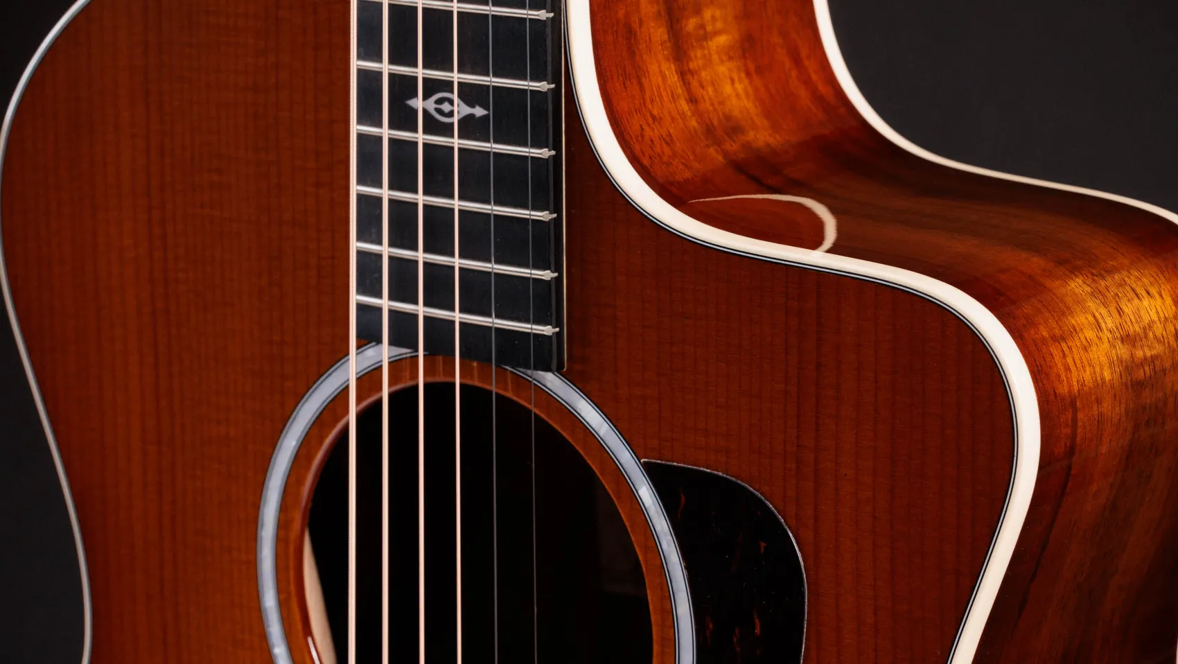 214ce-K DLX Special Edition Honeyburst Hawaiian Koa Acoustic