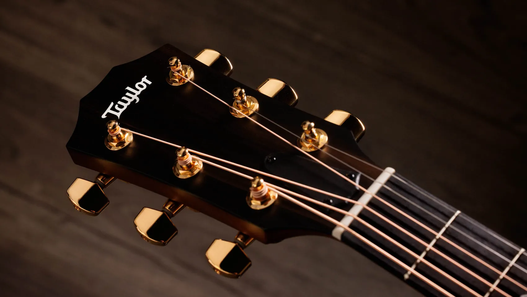 214ce-K DLX Special Edition Honeyburst Hawaiian Koa Acoustic