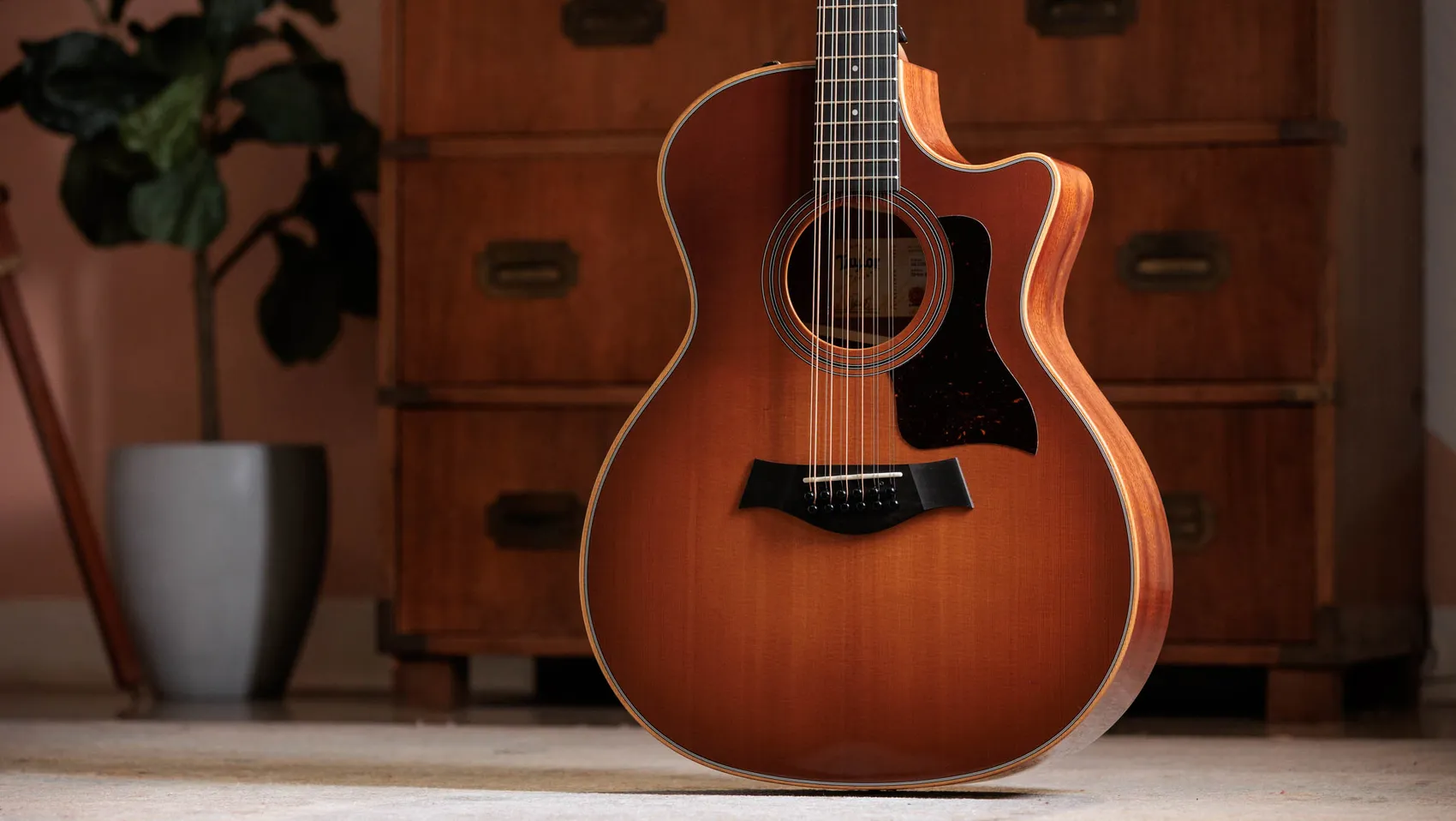 354ce Studio Special Edition Honeyburst Sapele Acoustic-Electric