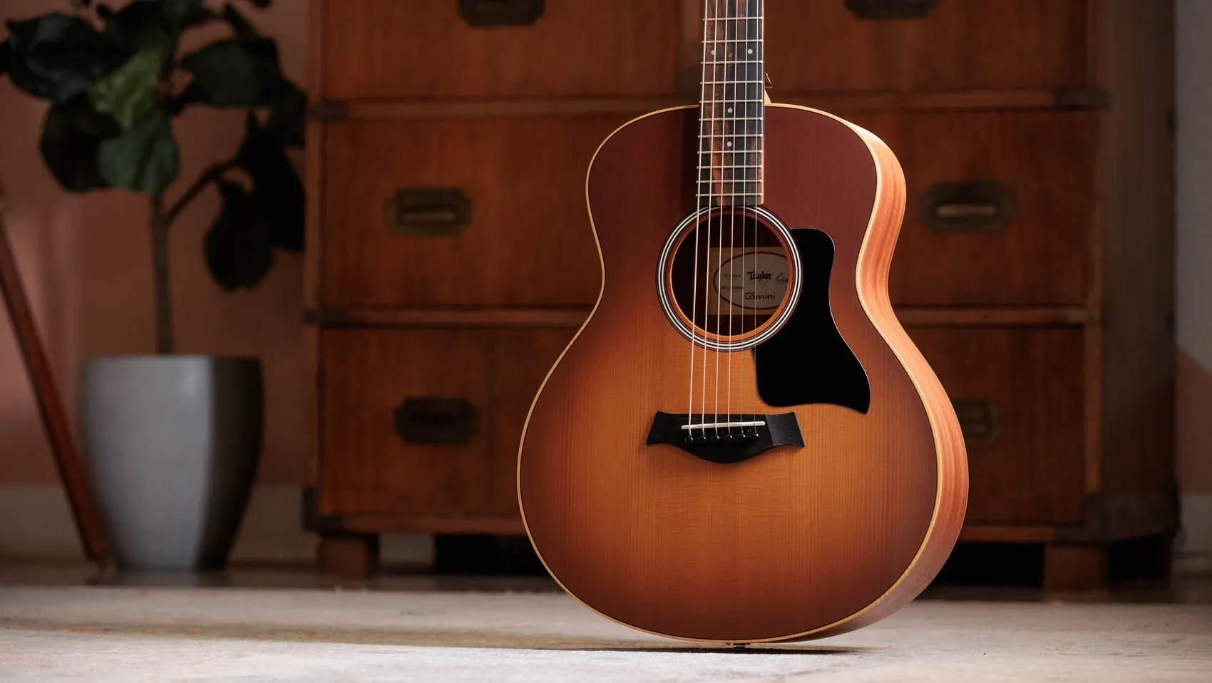 Taylor LTD GS Mini 限定モデル GS Mini-e Special Edition Honeyburst Sapele Acoustic-Electric