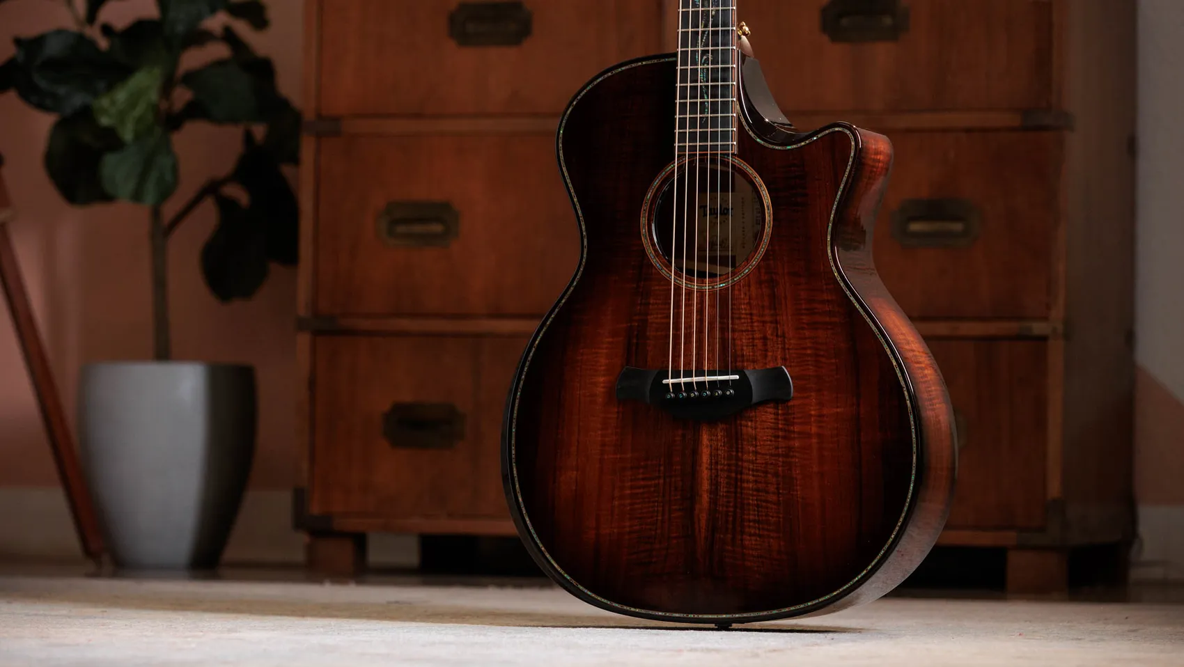 Next Generation Builders Edition K24ce Hawaiian Koa Acoustic