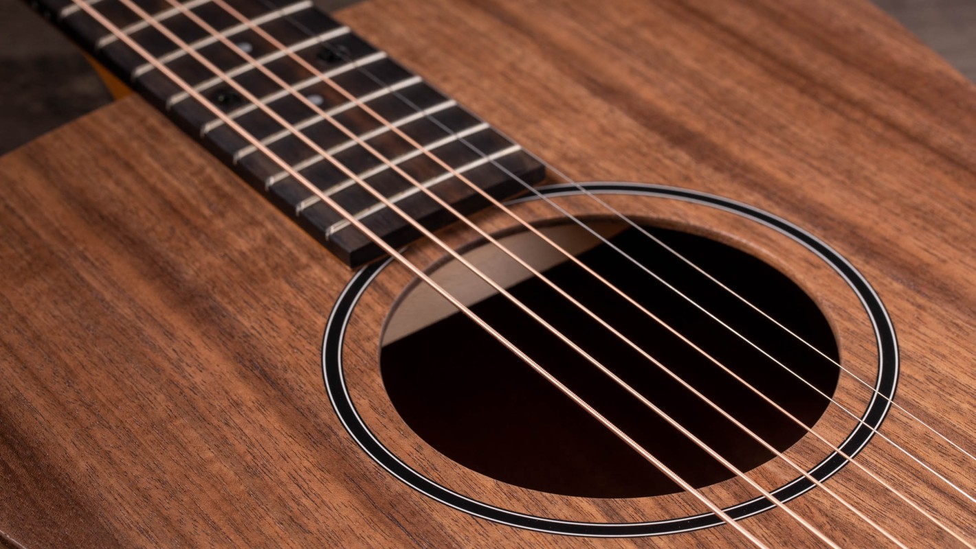 Taylor Big Baby Taylor Solid Walnut Acoustic Guitar, Top Layered Walnut  Back And Sides With Electronics