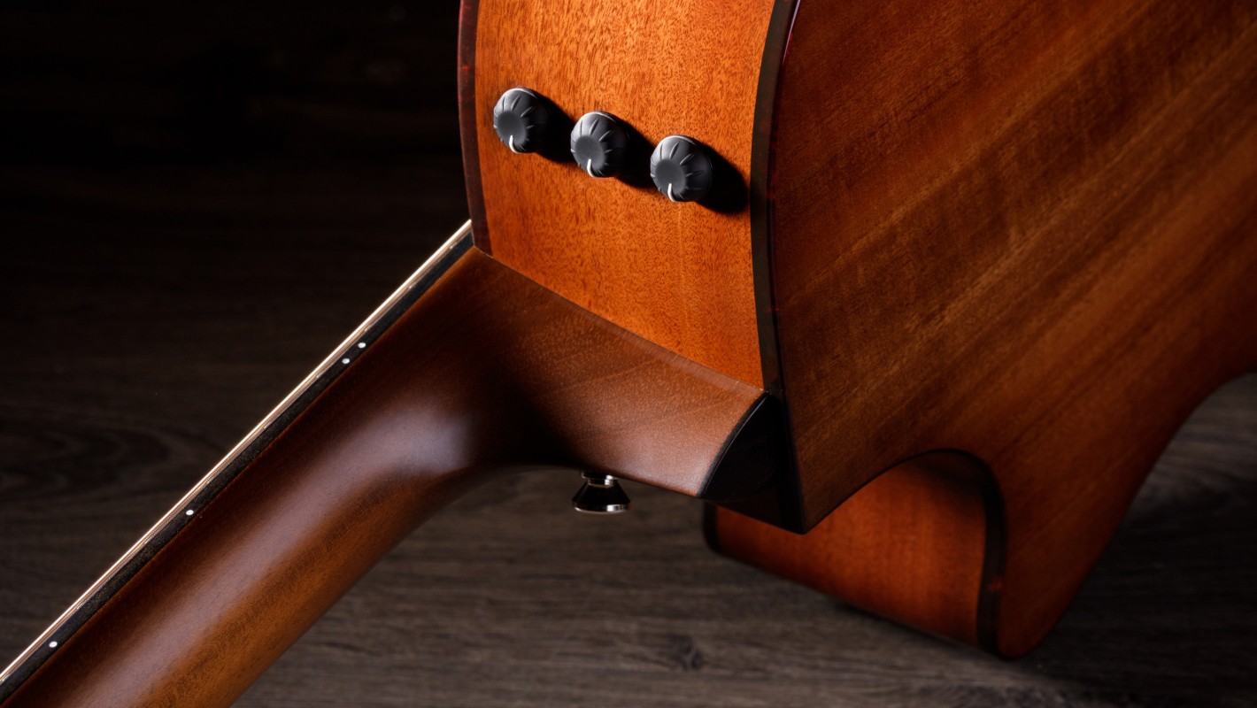 512ce Urban Ironbark Acoustic-Electric Guitar | Taylor Guitars