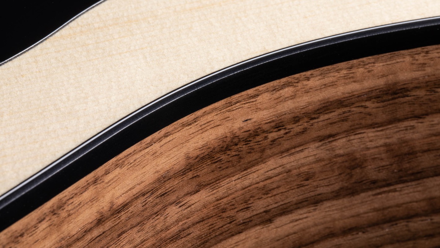 110e Layered Walnut Acoustic-Electric Guitar