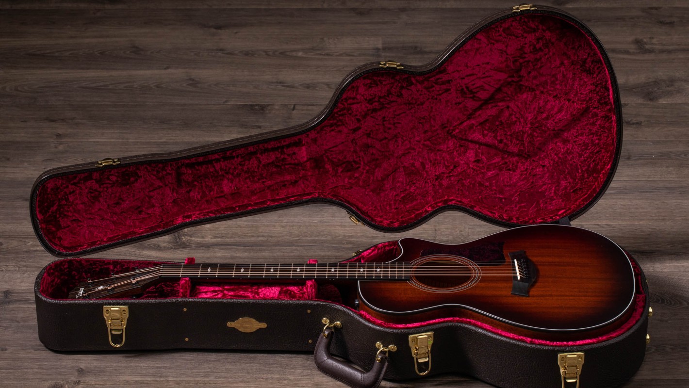 322ce Tropical Mahogany Acoustic-Electric Guitar | Taylor Guitars