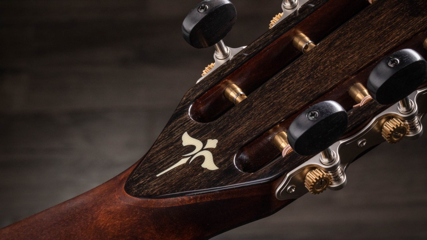 612ce 12-Fret Maple Acoustic-Electric Guitar | Taylor Guitars