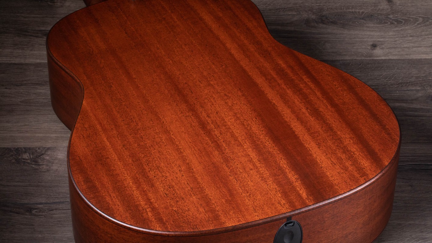 Logan Taylorさん専用 Builder's Edition 517e WHB Tropical Mahogany Acoustic