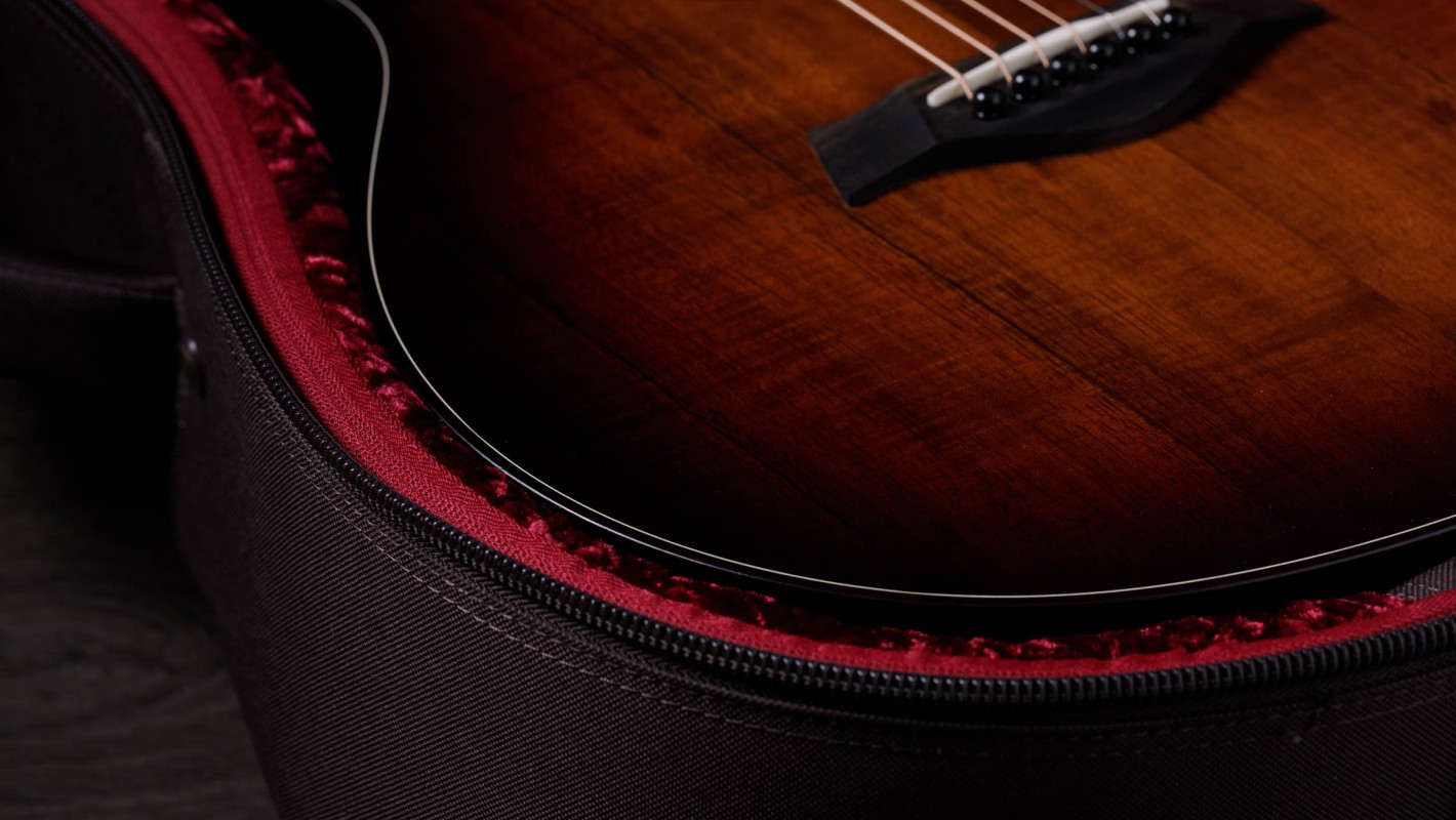 GS Mini-e Koa Plus Layered Koa Acoustic-Electric Guitar