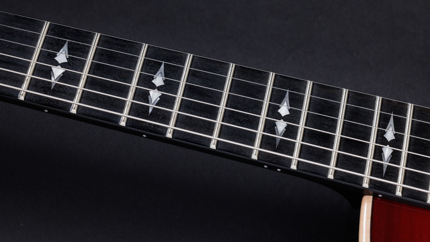 【Taylor】 T5 pro 2014年製 エレキギター テイラー【最終値下】 エレキギター】Taylor T5シリーズの2014年モデルがついに日本