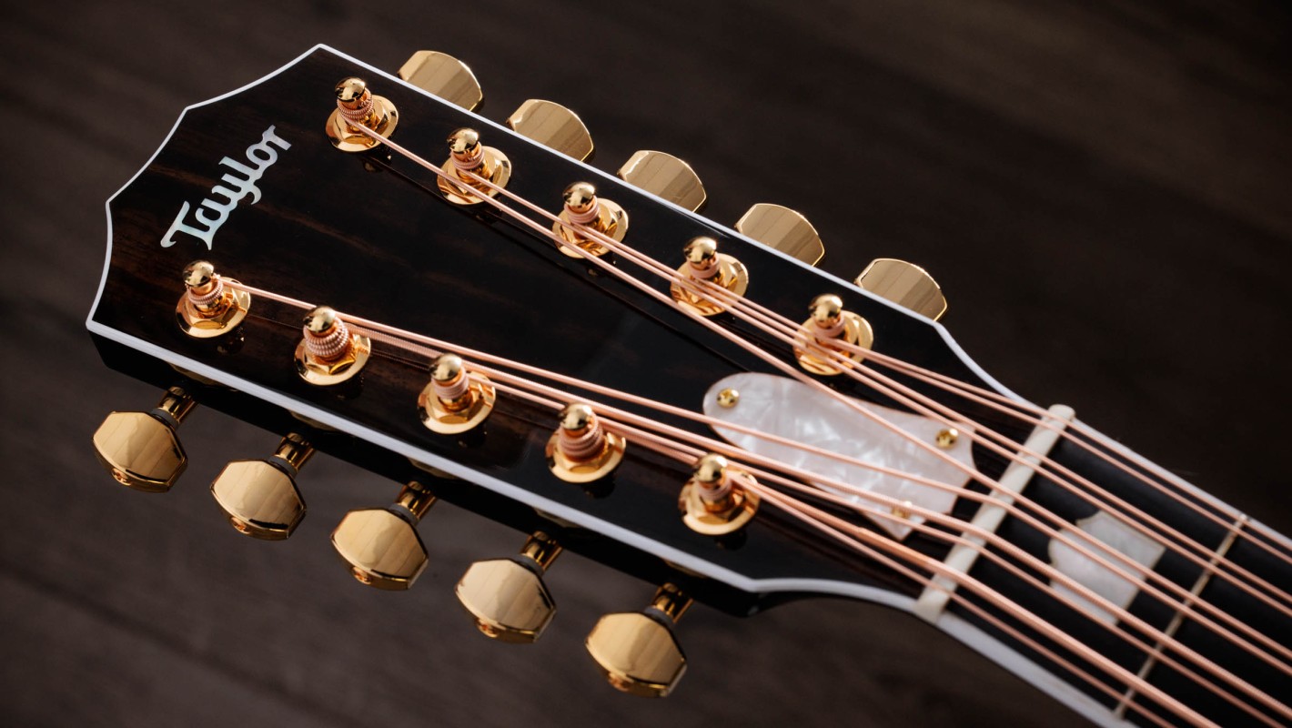 657ce Bajo Quinto Big Leaf Maple Acoustic-Electric Guitar