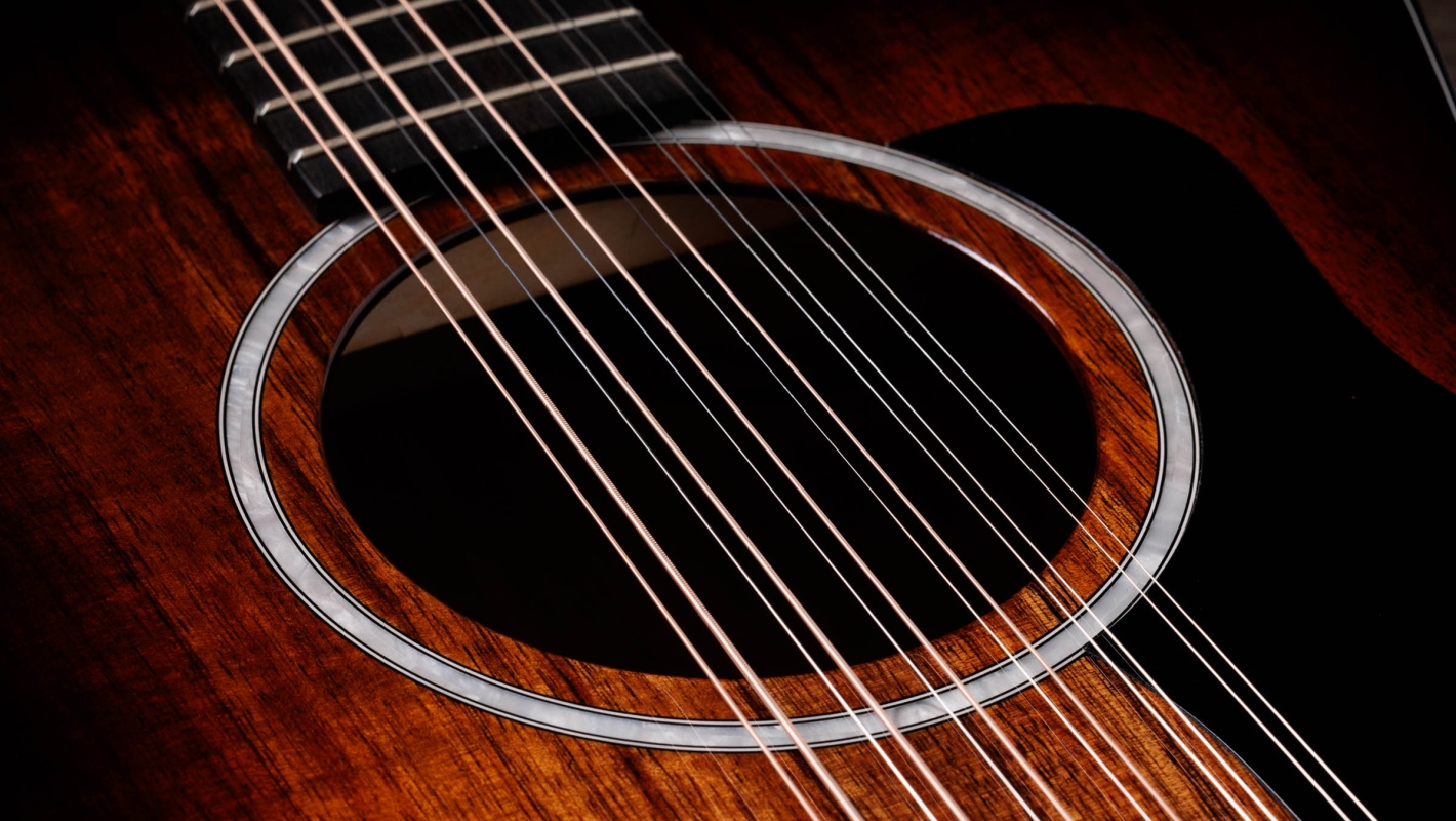 264ce-K DLX Hawaiian Koa Acoustic-Electric Guitar | Taylor 264ce-K DLX Hawaiian Koa Acoustic-Electric Guitar | Taylor