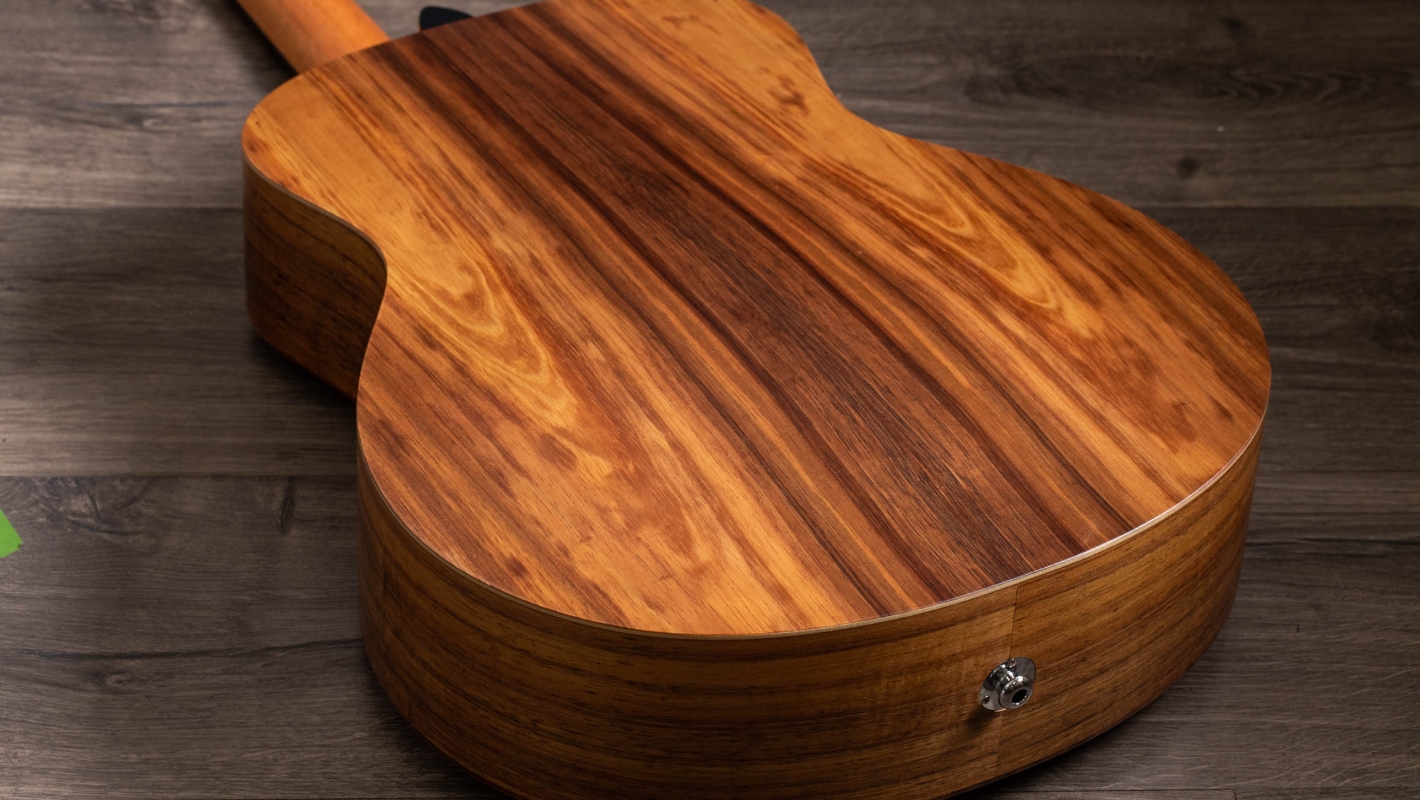 GS Mini-e Koa Bass Layered Koa Acoustic-Electric Guitar