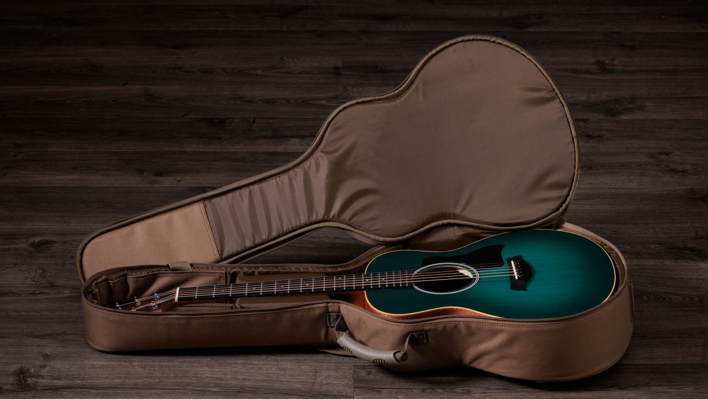 GS Mini-e Special Edition, Blue Burst Layered Sapele