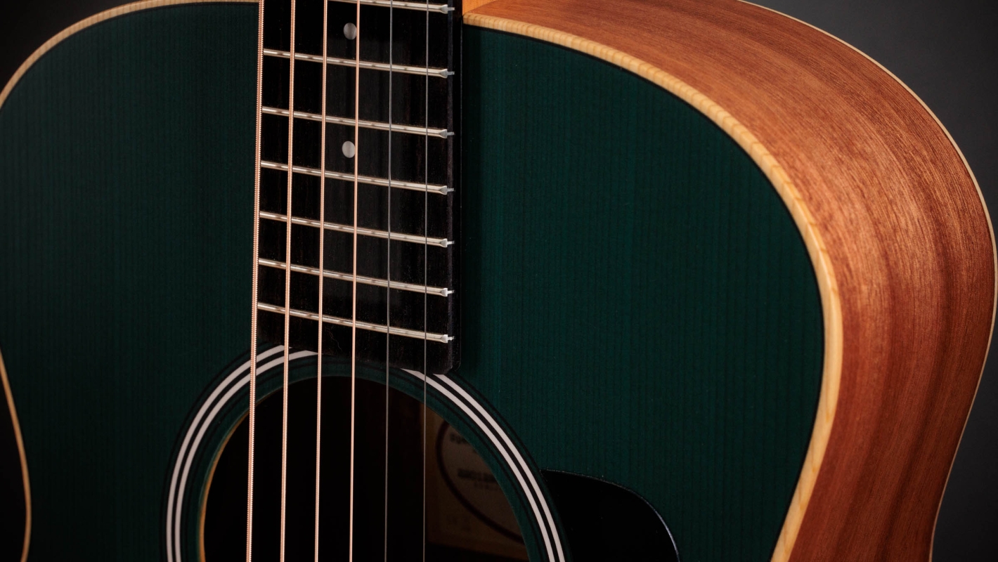 GS Mini-e Special Edition, Blue Burst Layered Sapele
