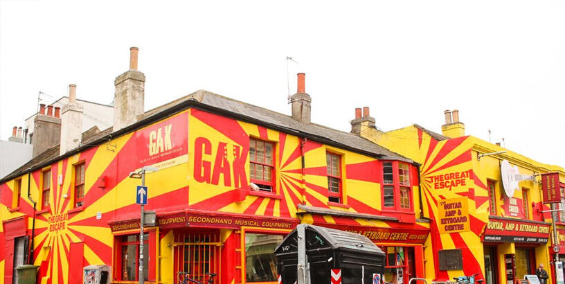 The Guitar Amp Keyboard Centre Gak Taylor Guitars