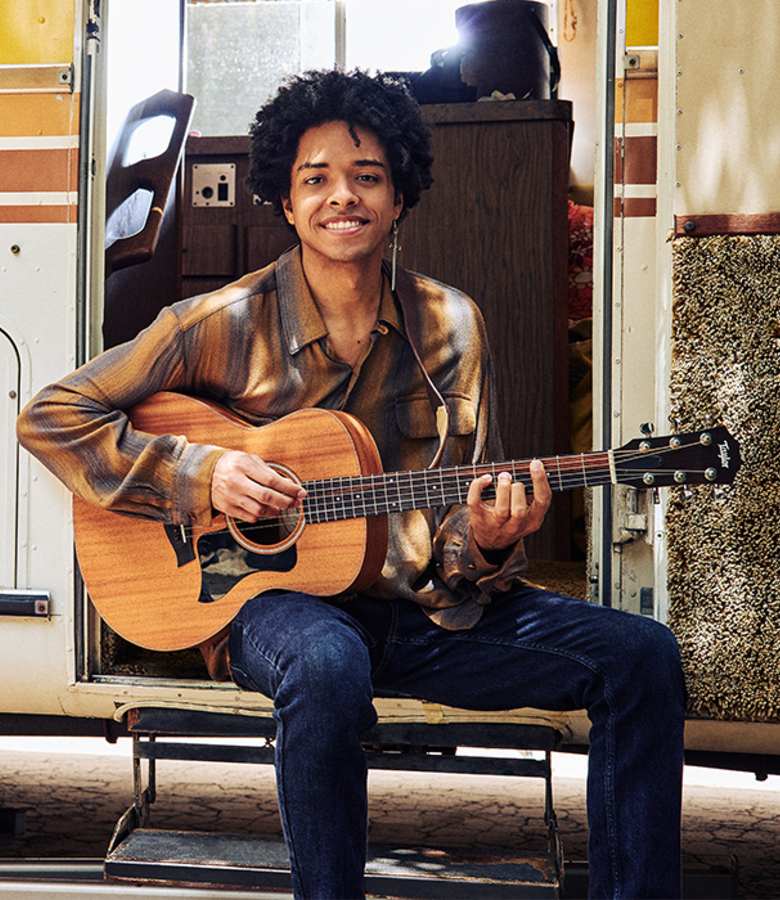 taylor-guitars-gs-mini-mahogany-hero-image