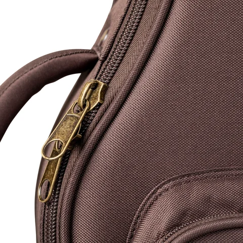 Taylor AeroCase™, Grand Theater