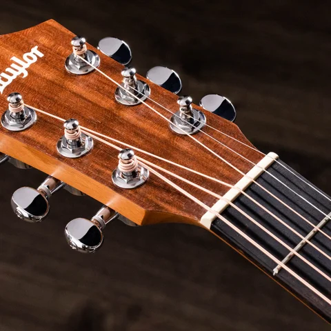 シリーズ別のアコースティックギターTaylor Guitars