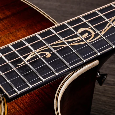 コア シリーズ アコースティックギター | Taylor Guitars