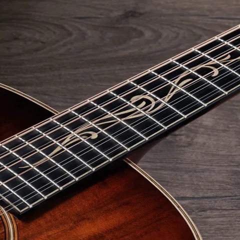 CITY HERO 　コレクション　シリーズ2　Taylor Limited Edition Guitars | Tayor Guitars